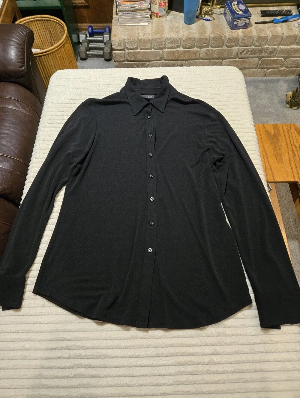 Womens Express Black Button-down Shirt - Picture 4 of 6